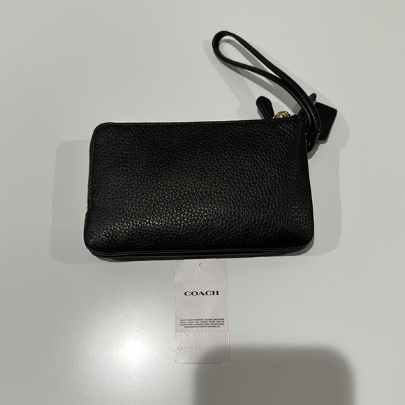 🌸NEW COACH Double Corner Zip Wristlet Black/Gold With Tags. - Picture 13 of 14